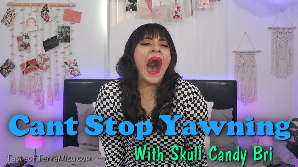 Can't Stop Yawning - Skull Candy Bri